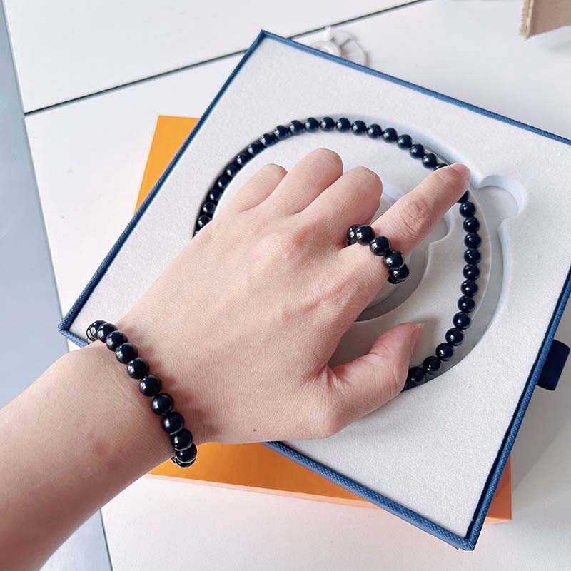 Relieving Magnet Bracelets